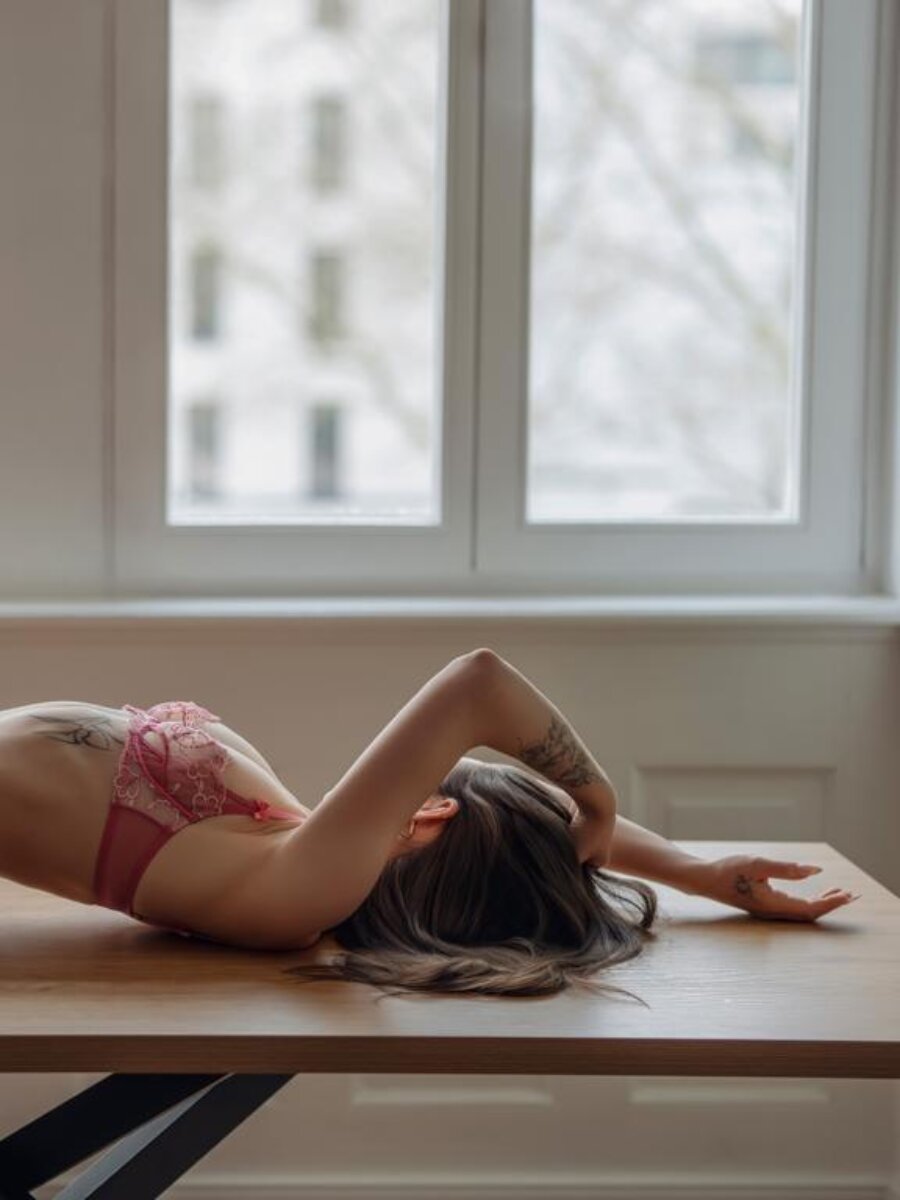 Leonie High Class Escort Berlin 3