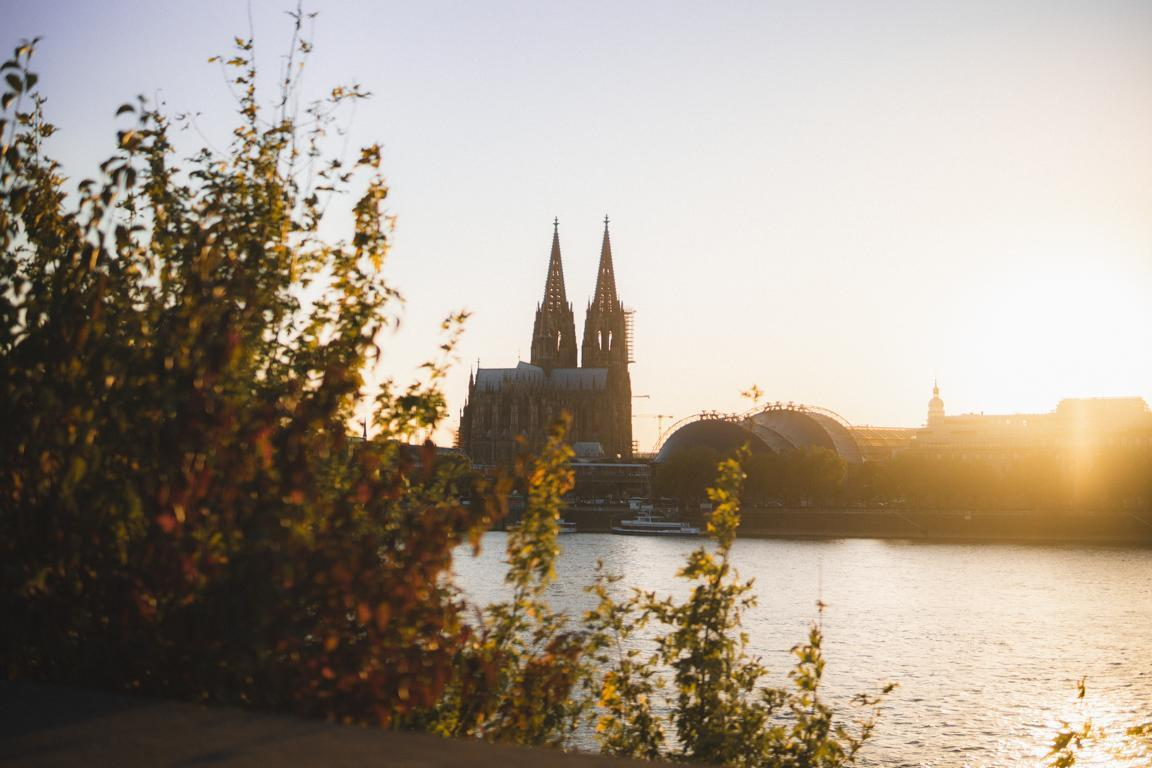 Escort Cologne - Cathedral & Rhine at Golden Hour Escort Cologne - Cathedral & Rhine at Golden Hour